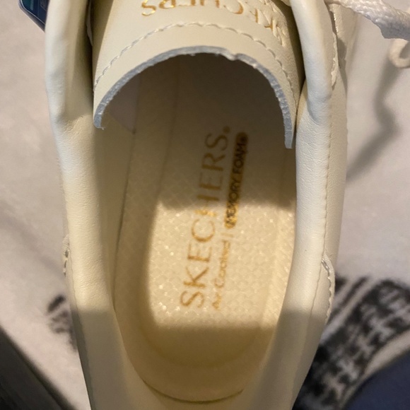 Skechers women’s sneakers size 7.5, white/natural - Picture 6 of 6